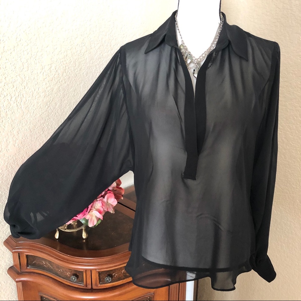 Bisou Sheer Cold Shoulder Hi Lo Blouse - Picture 2 of 8
